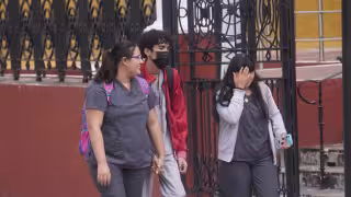 Propuesta de eliminar la tesis en Campeche genera debate sobre titulación y rapidez laboral