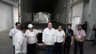 Elementos de la GN cerraron un tramo de la ciudad para que la unidad pudiera realizar sus maniobras