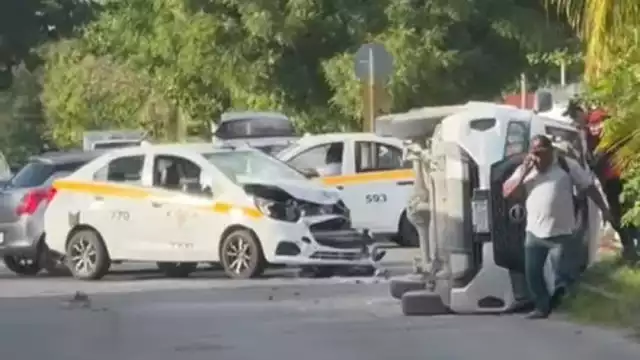 La imprudencia tras el volante dio pie al accidente.