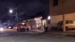 Policía de Investigación catea domicilio en la Supermanzana 225 de Cancún; aseguran drogas, armas y cartuchos