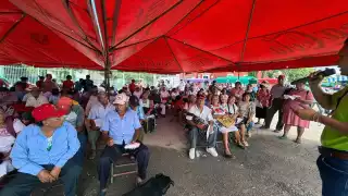 Ejidatarios acuerdan votación para retirar de su cargo al actual comisario, Casimiro May Canché