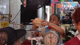 Profeco informa que a fines del 2025 se disparó el precio de este alimento de la canasta básica