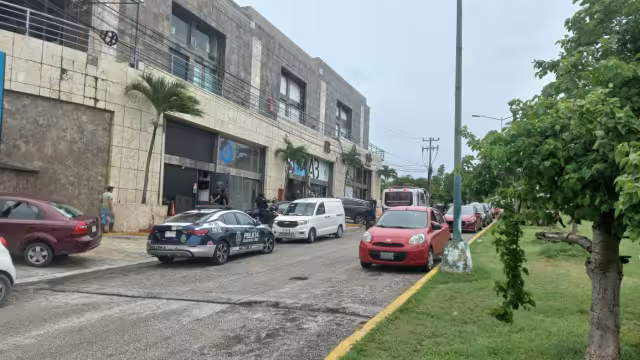 Los hombres armados escaparon sin ser detenidos