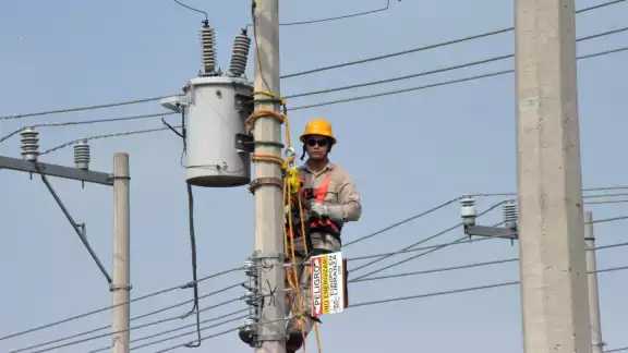 La CFE trabaja para mejorar el suministro eléctrico en Yucatán La CFE trabaja para mejorar el suministro eléctrico en Yucatán