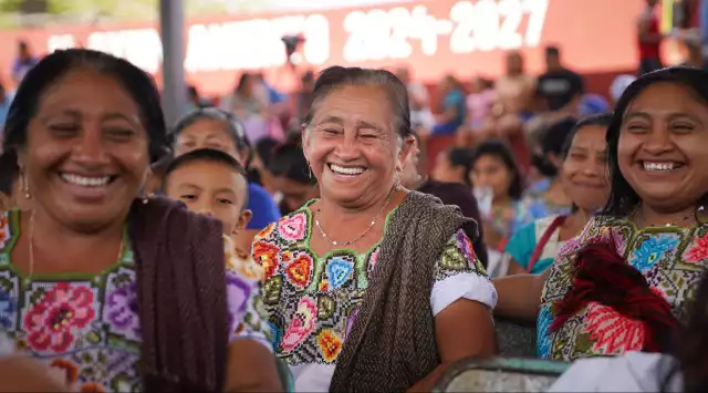 Avanza la entrega de las Pensiones Bienestar en Yucatán