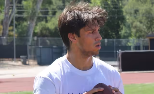 El jugador de raíces mexicanas incursionará en la NFL