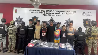 Los detenidos fueron presentados por las autoridades.