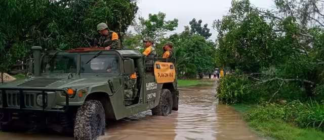 Zonas costeras y rurales, como Mahahual e Xcalak, son prioritarias para desalojar a sus habitantes