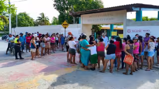 “Nuestros hijos llegan con miedo”: Padres de una primaria de Tizimín acusan a una maestra de malos tratos a los alumnos