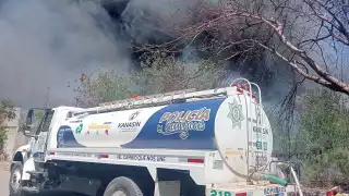 Autoridades logran controlar tres incendios en Kanasín: Efecto lupa causó el fuego    