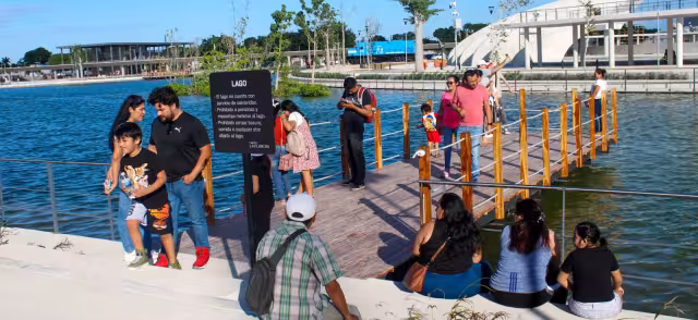 La Plancha es visitada por decenas de personas todos los días