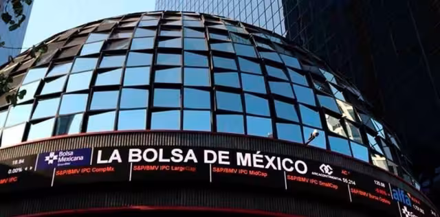 Al 2 de agosto pasado, el peso mexicano  era la segunda moneda más fuerte frente al dólar