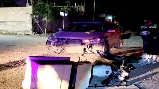 El conductor de la moto tuvo que ser trasladado al hospital