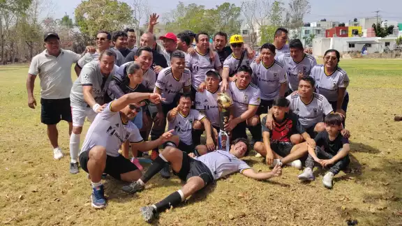 Fue una flamante victoria para los Platas de Campeche