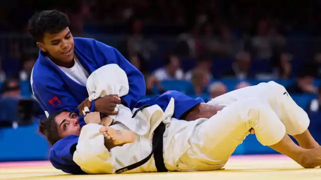 La judoca mexicana en acción en su primer duelo