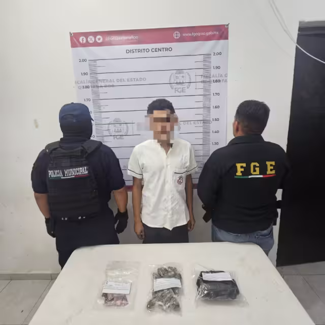 El detenido fue identificado como Edwin Germán N, de 28 años de edad
