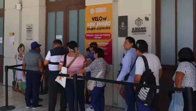 Meridanos cumplen con el pago del predial y destacan buen trato del personal