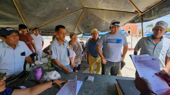 Los campesinos inconformes podrán emitir su sufragio el 26 de octubre a las 10:00 horas Los campesinos inconformes podrán emitir su sufragio el 26 de octubre a las 10:00 horas