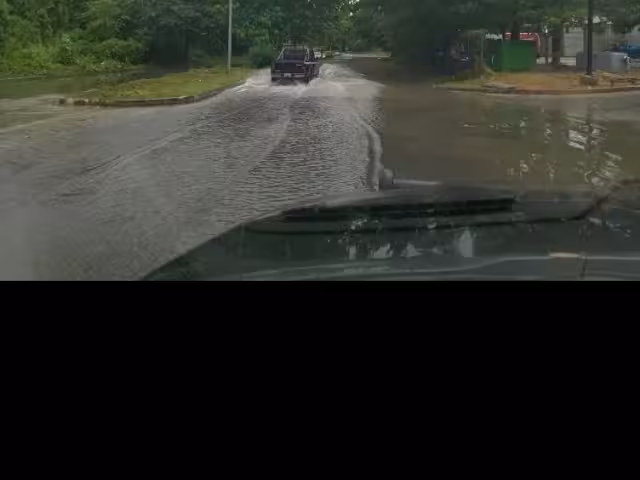 Registran inundaciones mañaneras en Chetumal