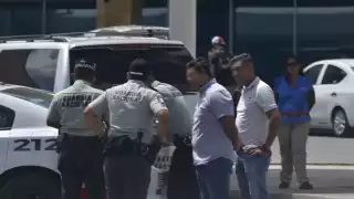 Un joven de 17 años fue descubierto por la Guardia Nacional ofreciendo transporte a los turistas