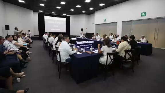 En la cuarta mesa de transición, abordan avances de programas de atención médica y educativa En la cuarta mesa de transición, abordan avances de programas de atención médica y educativa