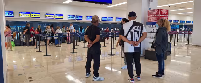 Se espera que los vuelos se reanuden tras finalizar el desfile en la CDMX