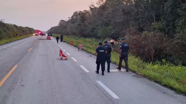 El lesionado fue atendido por paramédicos, quienes lo trasladaron a un hospital