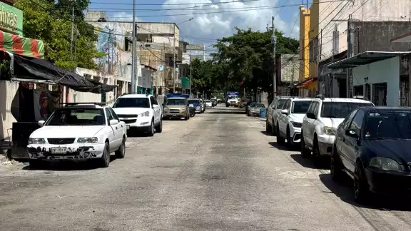 Habitantes piden apoyo a la Federación para garantizar la certeza jurídica de sus predios, pues aseguraron que a personas ajenas se les están dando títulos. Habitantes piden apoyo a la Federación para garantizar la certeza jurídica de sus predios, pues aseguraron que a personas ajenas se les están dando títulos.