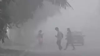 La visibilidad se redujo drásticamente por lo que conductores tomaron más precaución