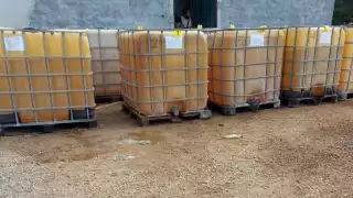 Entre los bienes incautados hay un tráiler, cuatro autotanques y bombas centrífugas.