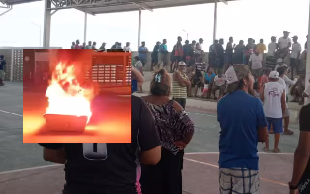 En una reunión advirtieron que continuarán con la quema de lanchas ante la inacción de la autoridad.