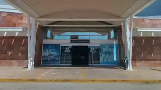 Aeropuerto de Campeche suspende vuelos por Huracán Milton