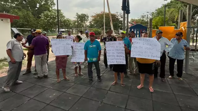 Ejidatarios conforman una comisión que acudirá a platicar con las autoridades de Quintana Roo