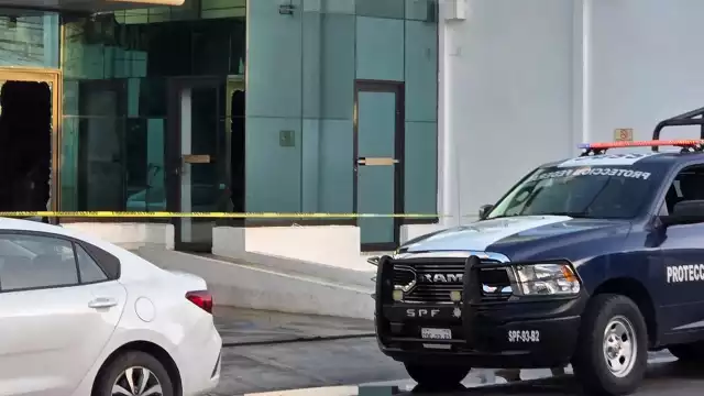 En la madrugada de ayer se incendiaron las instalaciones de Banjército en el Centro de Progreso