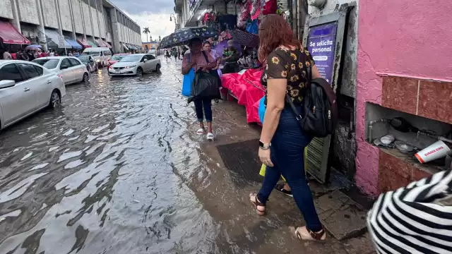 Lluvia fuerte y muy fuerte continuará sobre la región