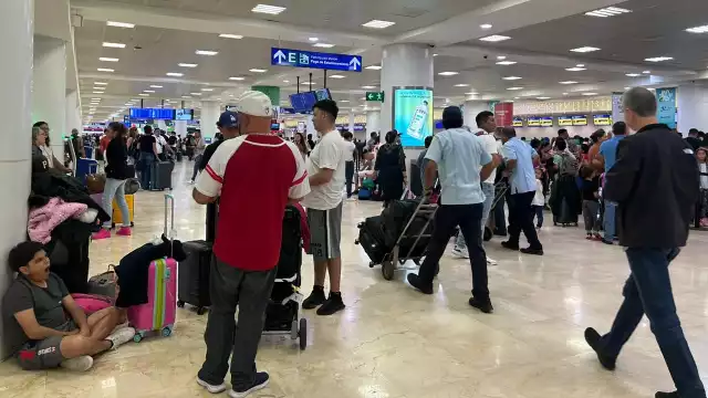 Los vuelos en el aeropuerto de Cancún registran una ligera disminución
