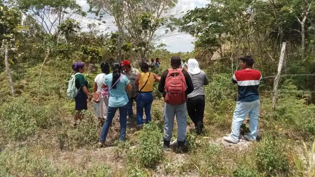 El cuerpo del joven presentó un impacto de bala, lo que aparentemente le causó la muerte