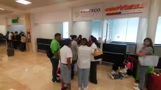 Turistas expusieron que esta es una de las peores situaciones que pueden enfrentar, ya que, además de las pérdidas económicas, altera los planes de regreso a su lugar de origen.