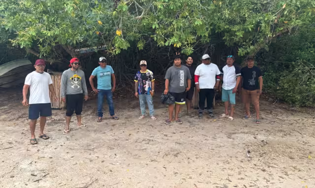 Voluntarios y guías turísticos retiran cerca de media tonelada de desechos en una jornada de limpieza