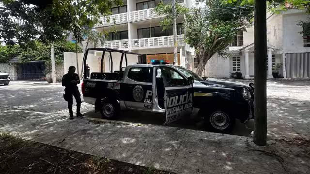 Policías siguieron a los hombres, pero lograron escapar
