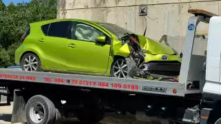El accidente solo dejó daños materiales, mientras que el conductor resultó ileso