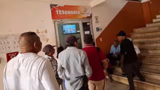 Policías de Hecelchakán denuncian atraso en pago de quincena