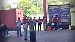 Cuestionan participación de Pablo Gutiérrez Lazarus en evento oficial de Pital Viejo