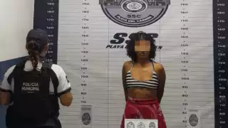 La detenida fue identificada como Odalys “N”, de 25 años y originaria de la Ciudad de México