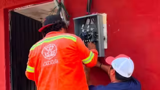 Falla eléctrica deja sin agua a medio poblado de Nunkiní; familias llevan más de 12 horas afectadas