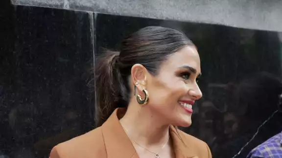 Alessandra Rojo de la Vega gana alcaldía de Cuauhtémoc. Alessandra Rojo de la Vega gana alcaldía de Cuauhtémoc.