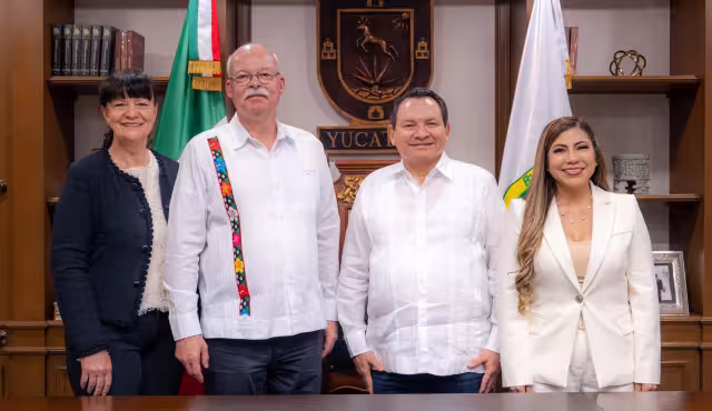 Joaquín Díaz Mena se reunió con el embajador de Alemania en México, Clemens von Goetze