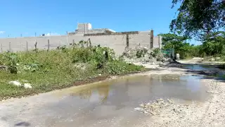 Aguas negras siguen cubriendo al Caribe Mexicano