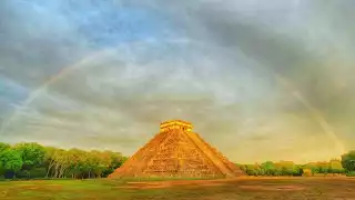 El espectacular arcoíris fue captado durante el amanecer de este jueves