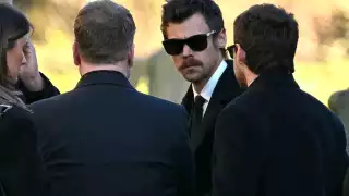 Sus compañeros de la banda estuvieron presentes